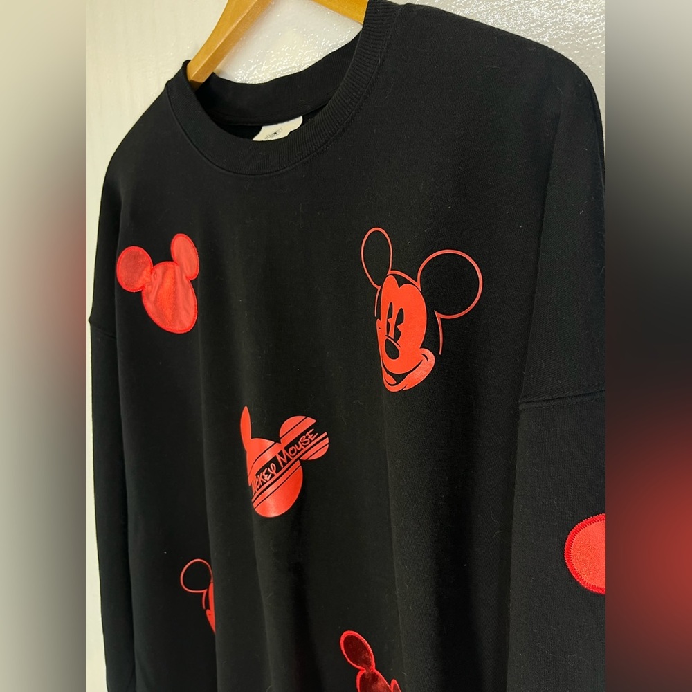Mickey Mouse Disney Parks Black Pullover Crewneck Sweater XL